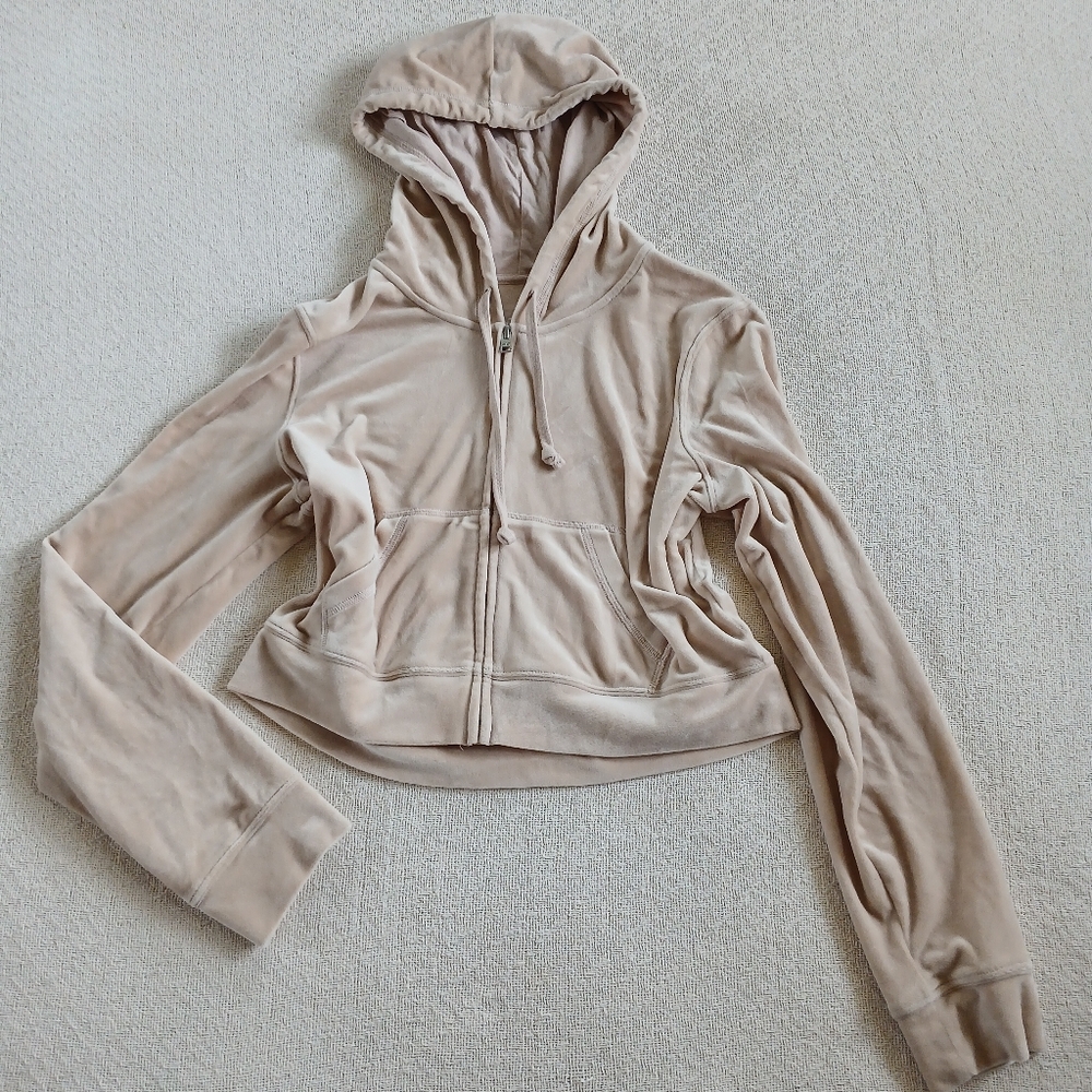 hollister ♡ velour hoodie sweatshirt neutral